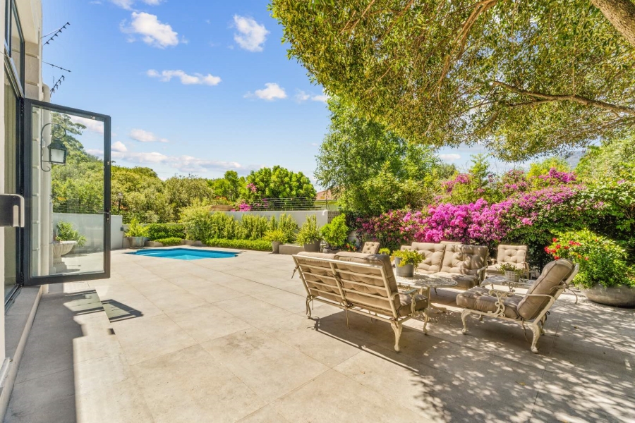 4 Bedroom Property for Sale in Tamboerskloof Western Cape